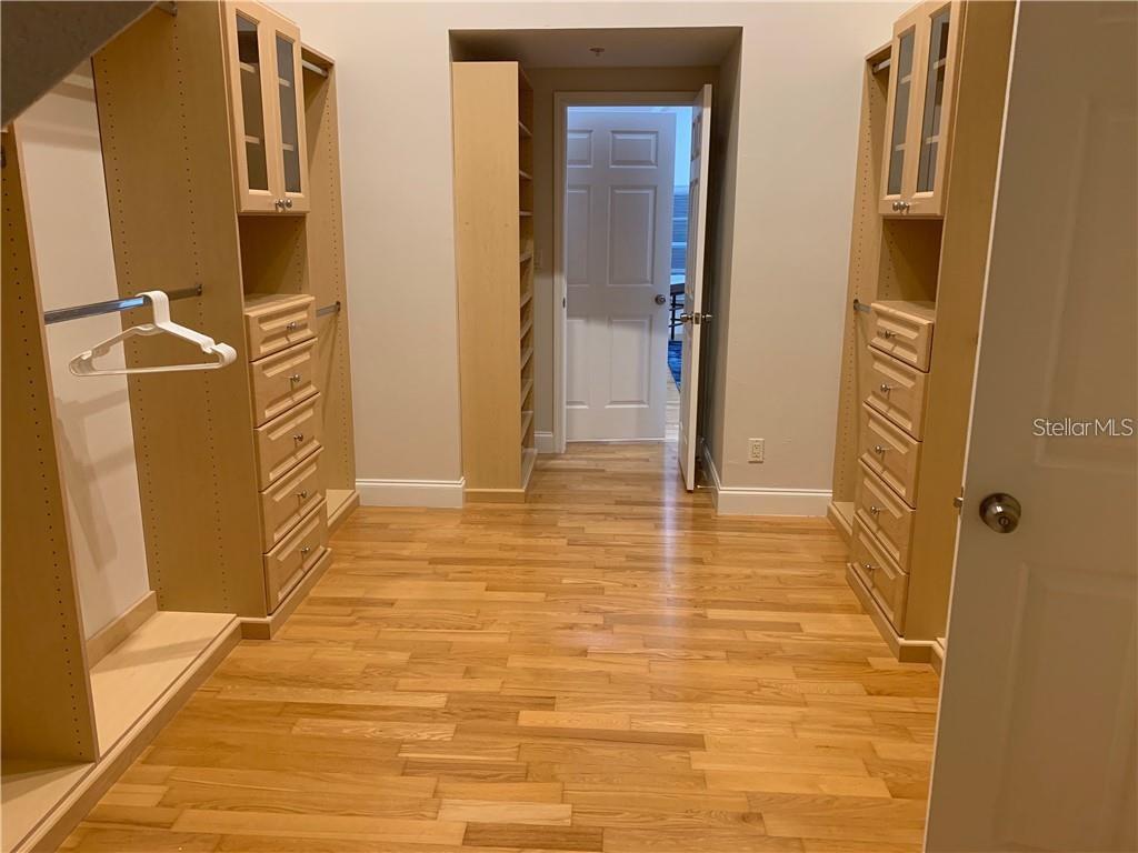 BAY STREET TWNHMS CONDO - Residential Lease