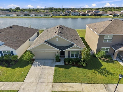 Photo of 1011 Tidal Rock Avenue, Ruskin, FL 33570 (MLS # TB8554217)