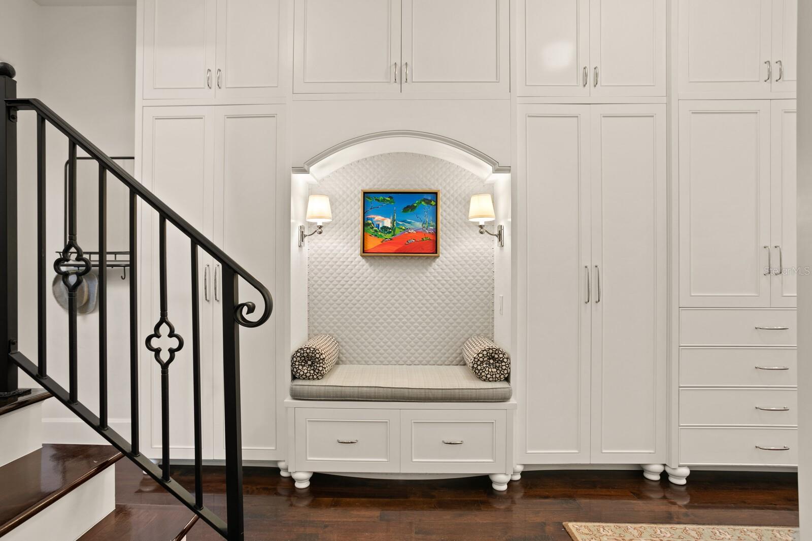 DAVIS ISLANDS PB10 PG52 TO 57 - Residential