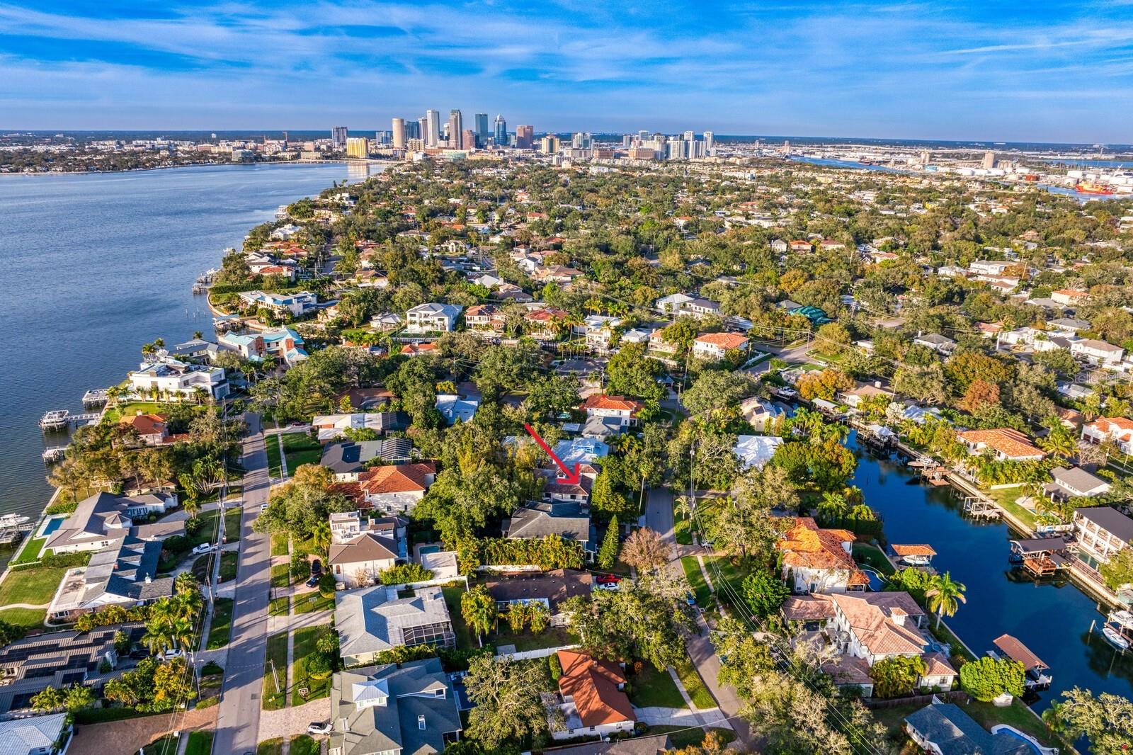 DAVIS ISLANDS PB10 PG52 TO 57 - Residential