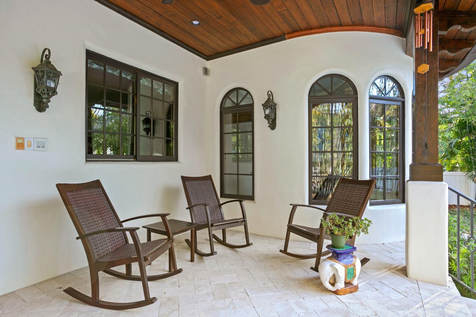 DAVIS ISLANDS PB10 PG52 TO 57 - Residential