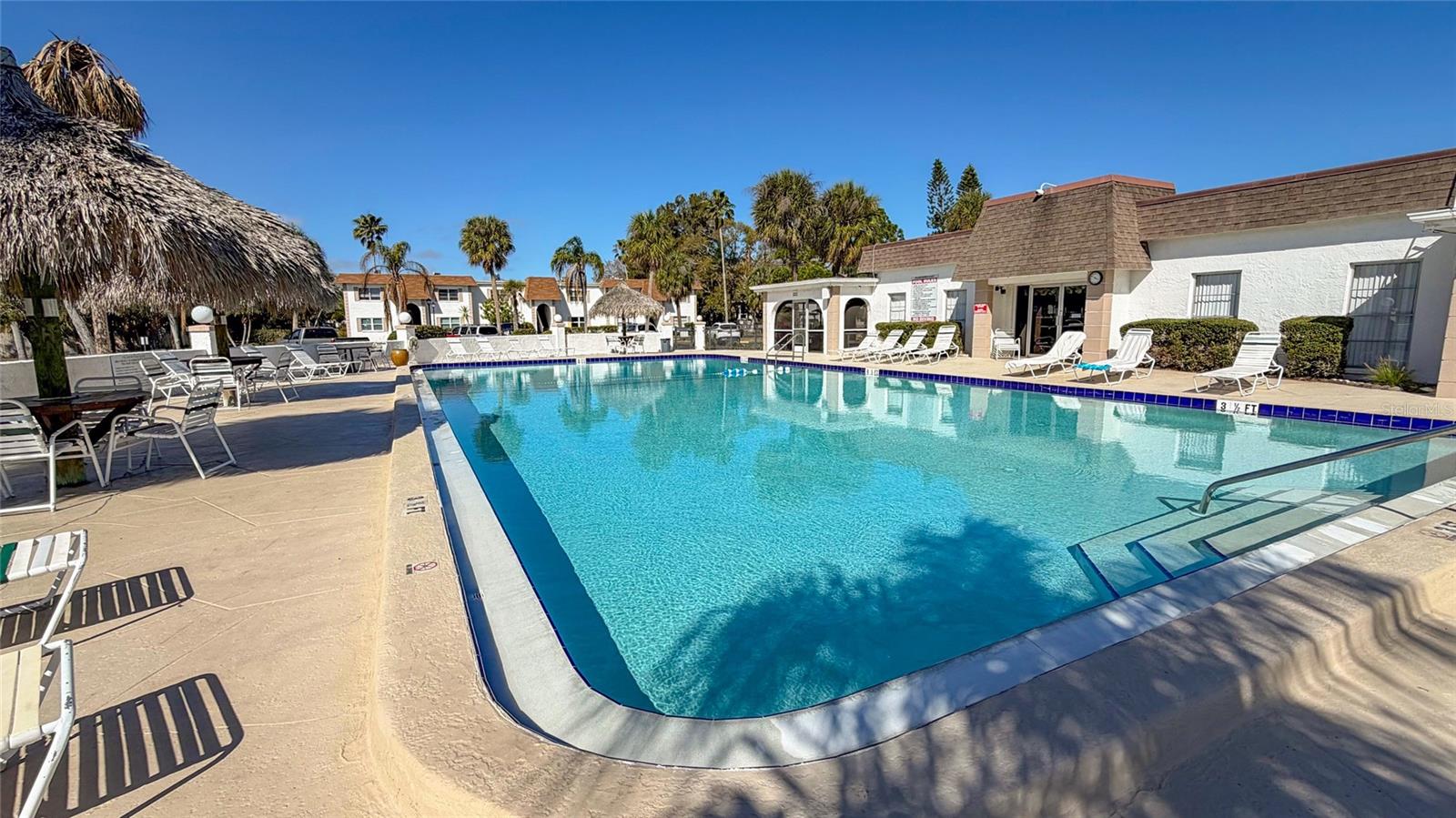 TRADEWINDS CONDO - Residential