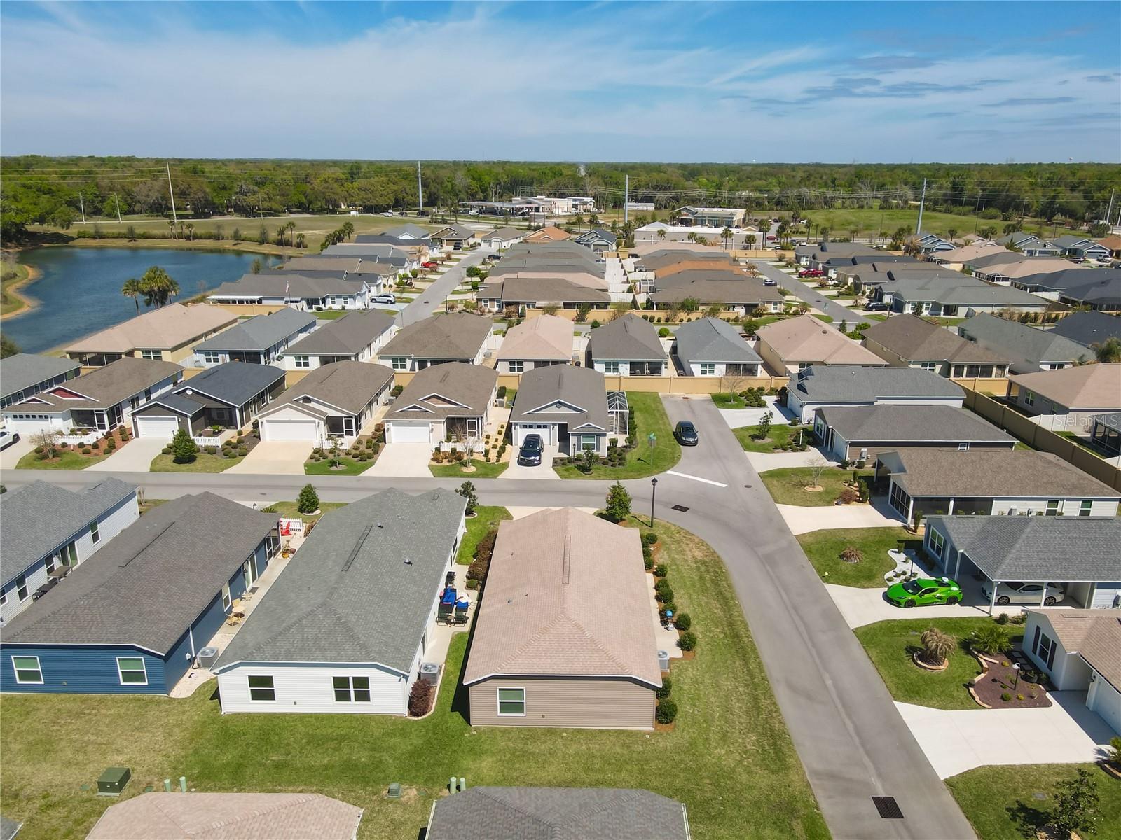 VILLAGES/FENNEY SWALLOWTALL VI - Residential