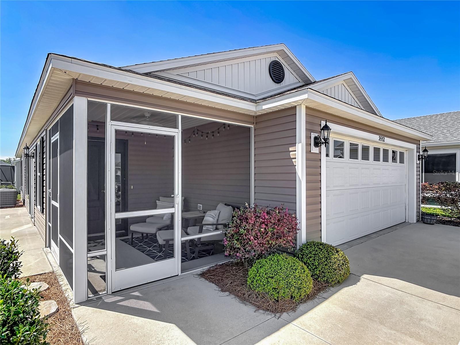 VILLAGES/FENNEY SWALLOWTALL VI - Residential