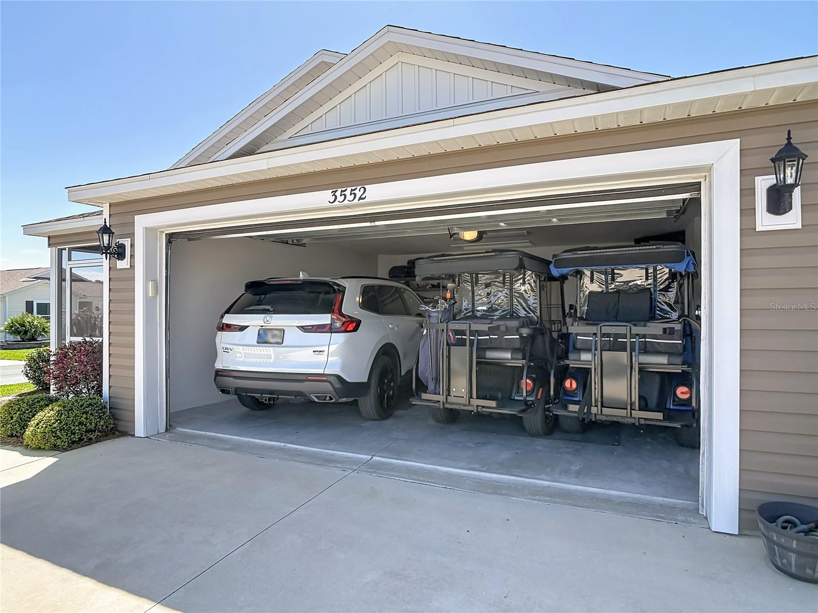 VILLAGES/FENNEY SWALLOWTALL VI - Residential