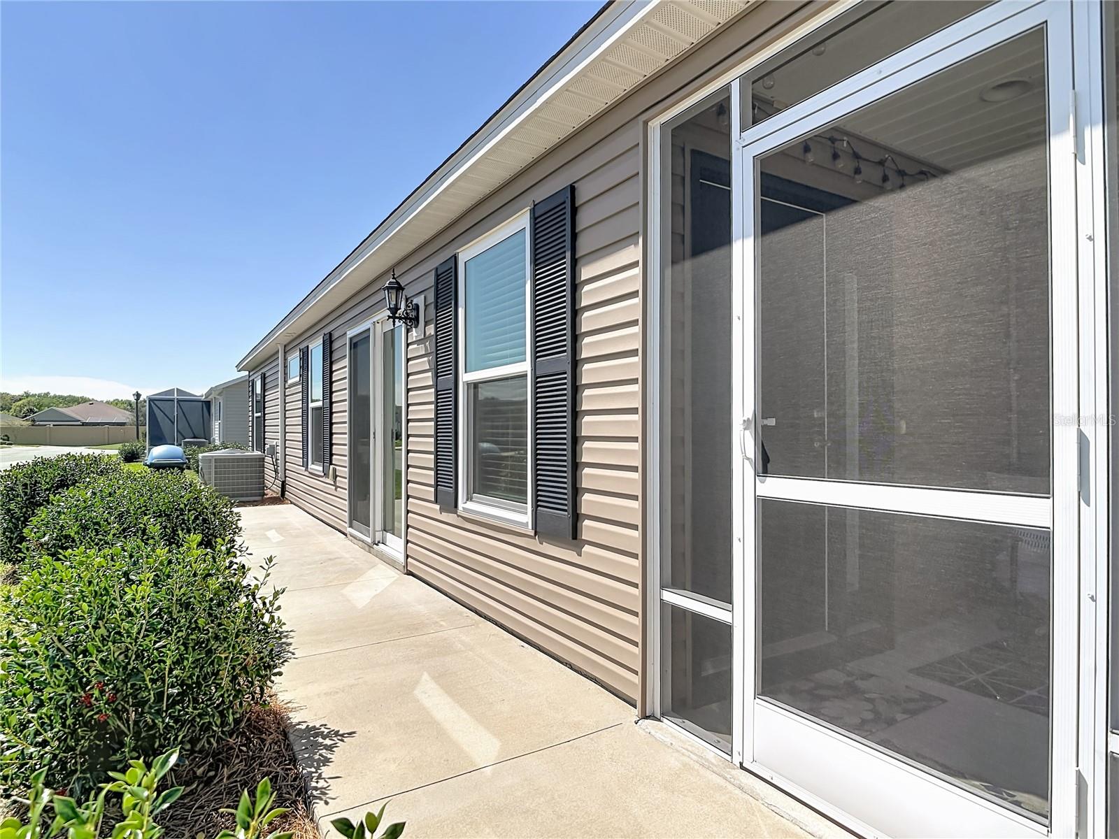 VILLAGES/FENNEY SWALLOWTALL VI - Residential