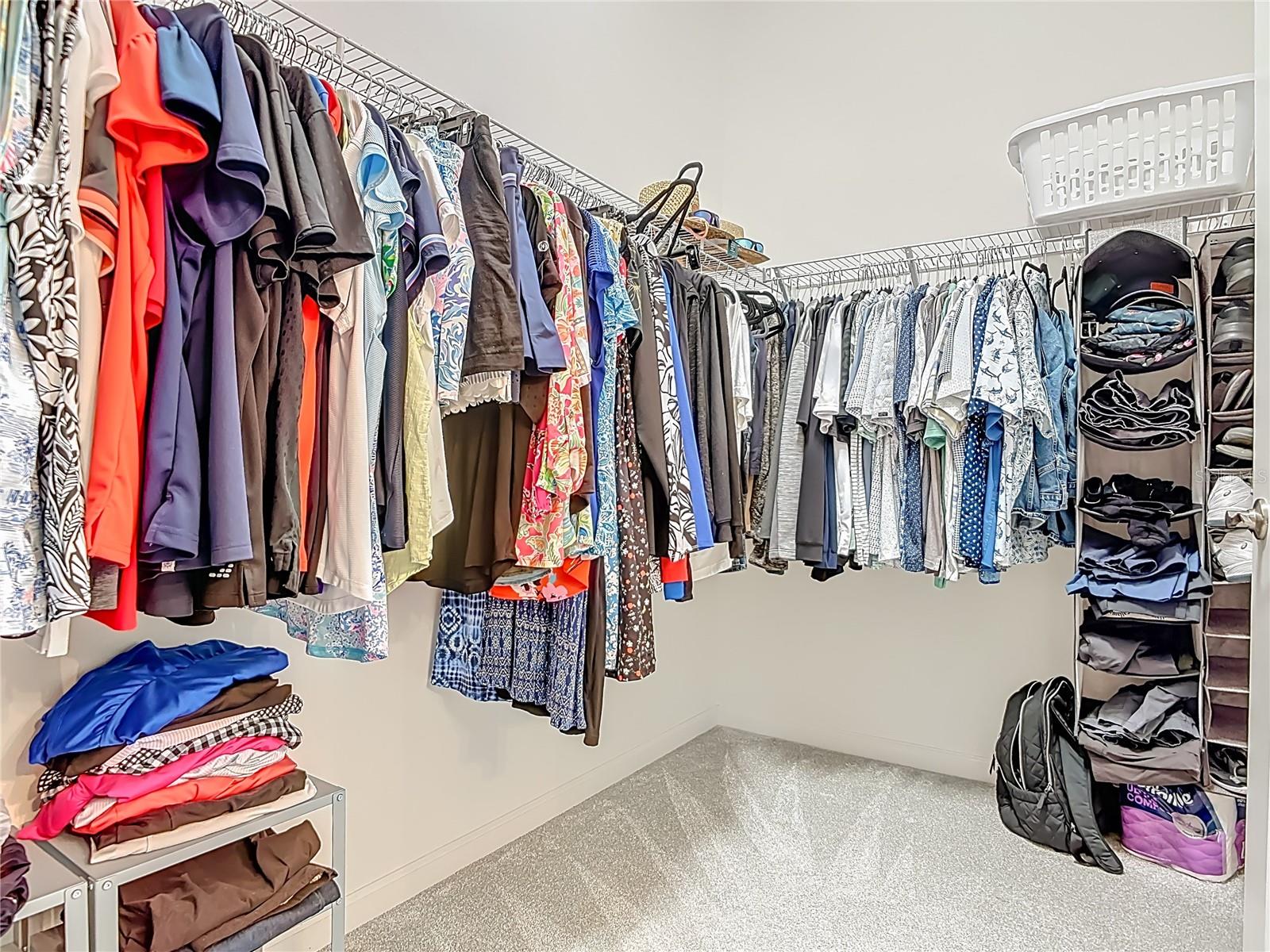 VILLAGES/FENNEY SWALLOWTALL VI - Residential