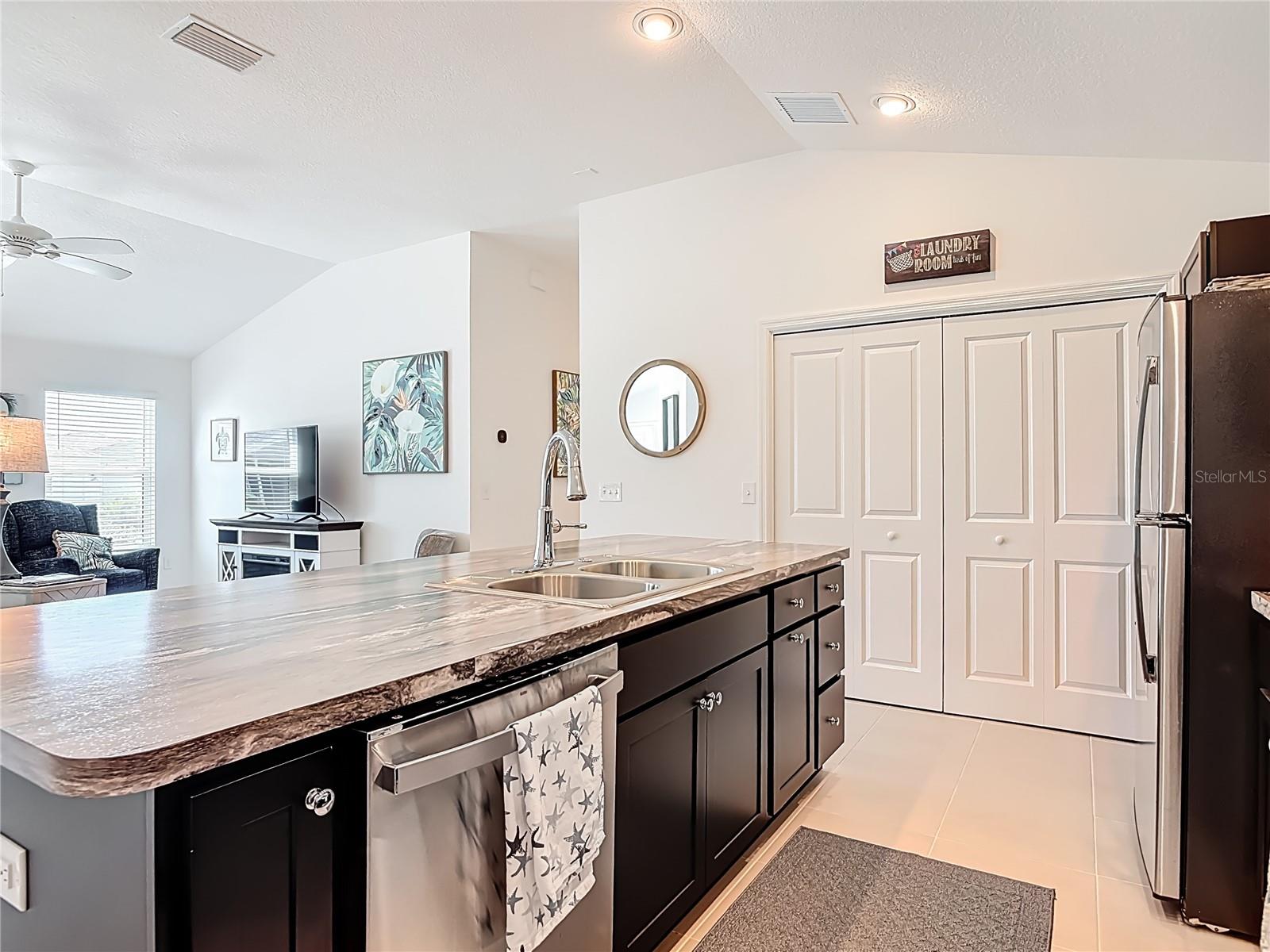 VILLAGES/FENNEY SWALLOWTALL VI - Residential