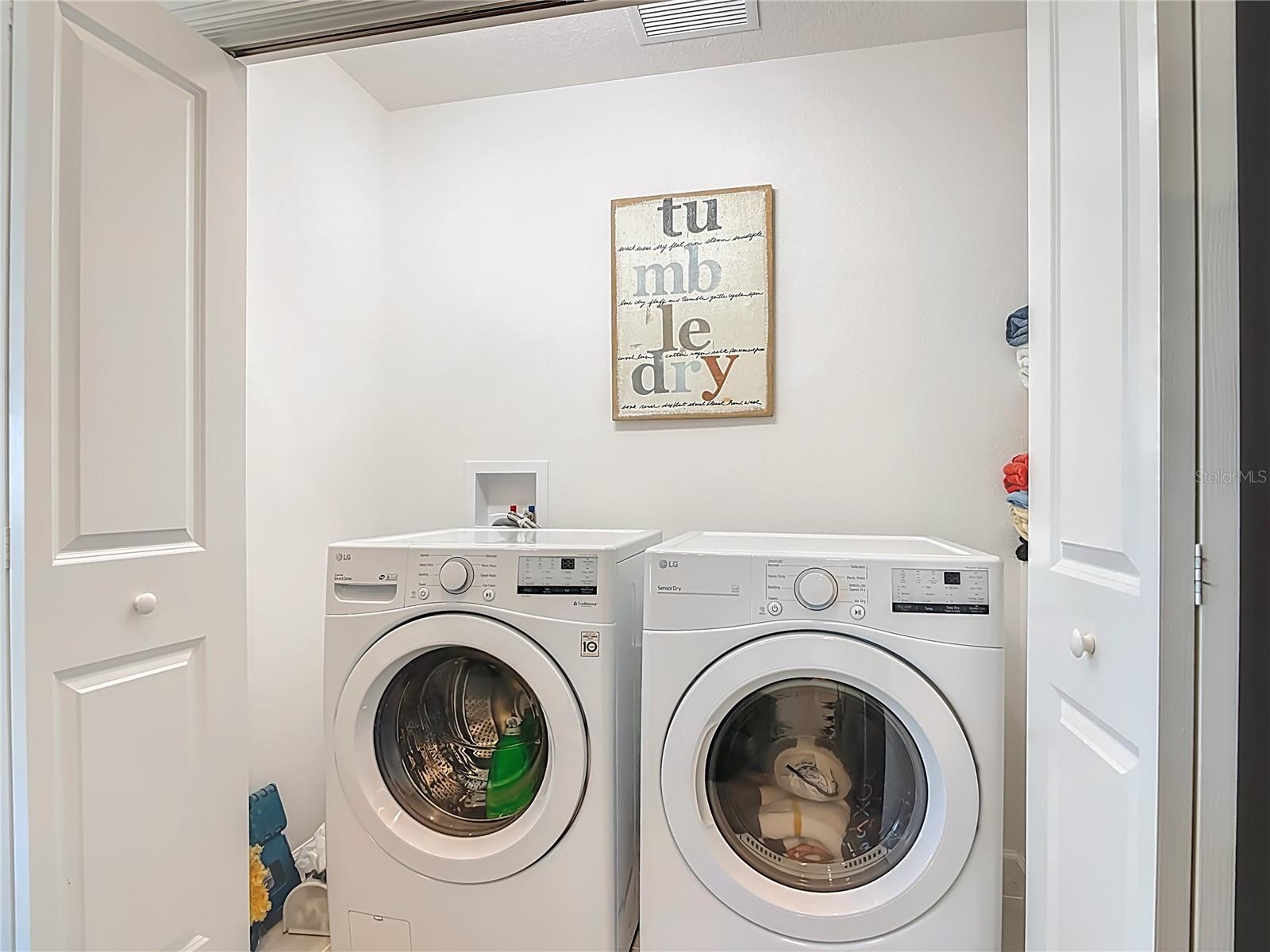 VILLAGES/FENNEY SWALLOWTALL VI - Residential