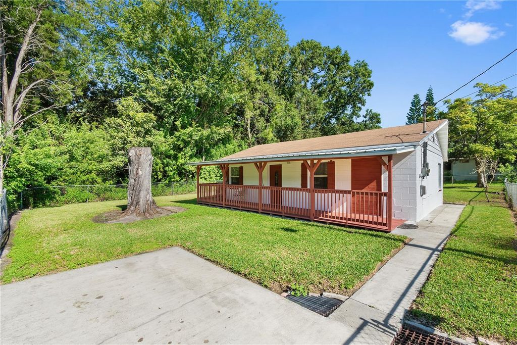 Photo of 2125 Reynolds Road #10, Lakeland, FL 33801 (MLS # P4935972)