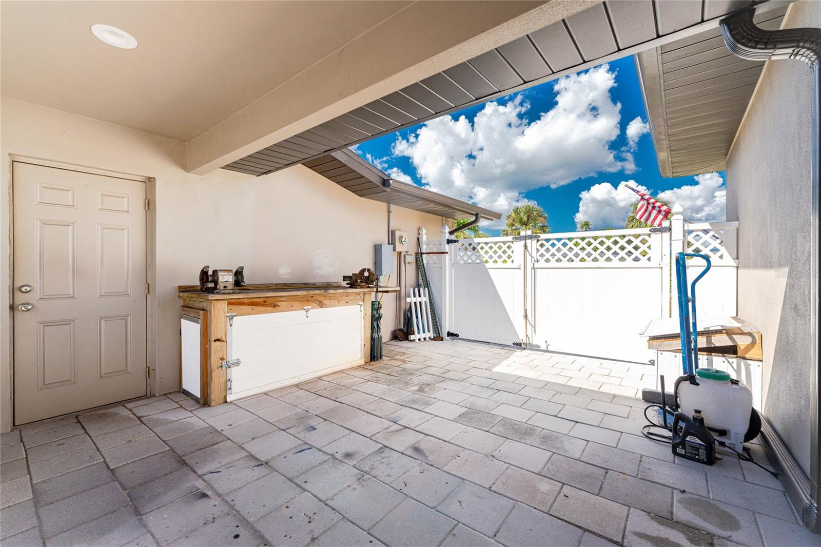 ROTONDA WEST OAKLAND HILLS - Residential