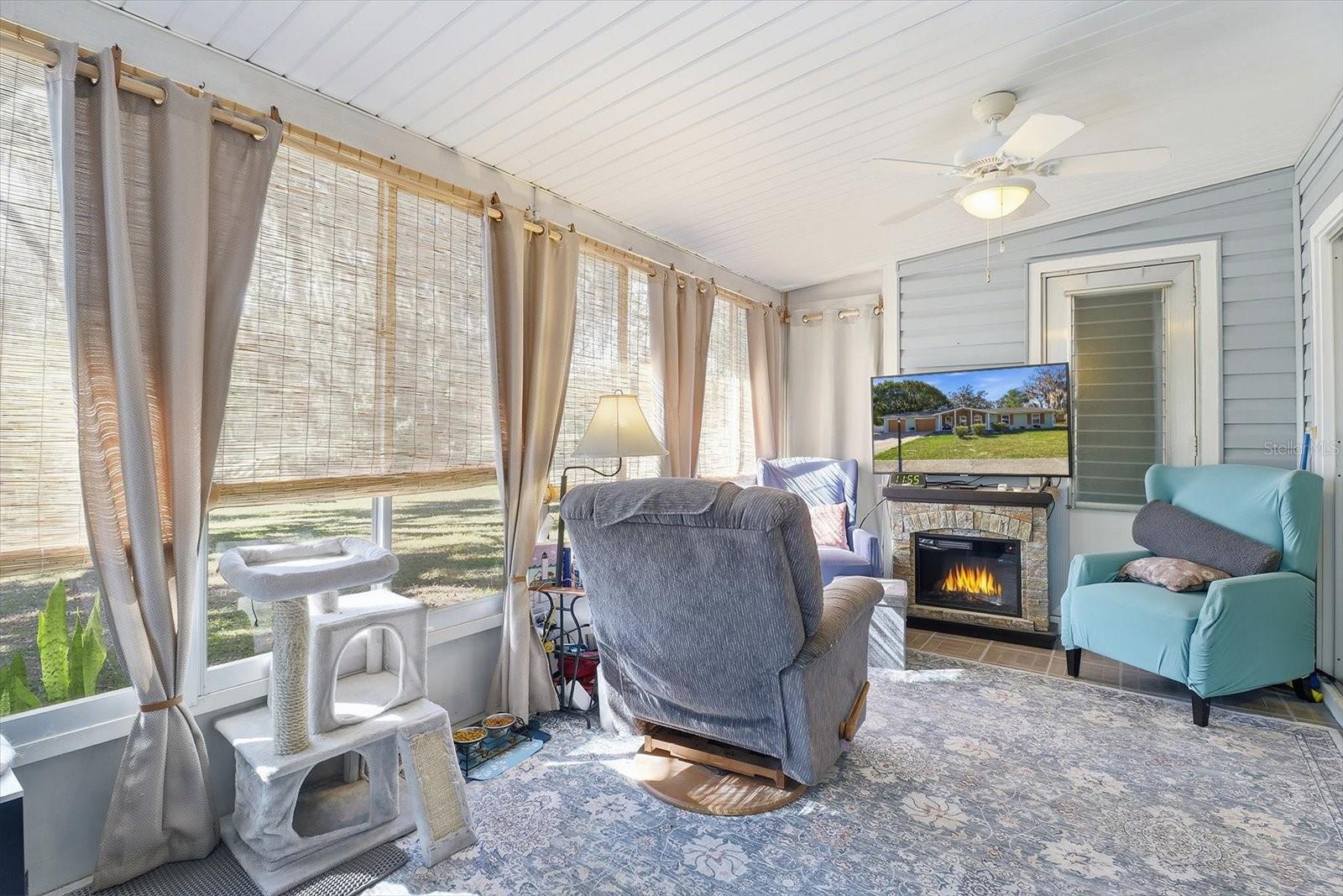 CITRUS SPGS UNIT 04 - Residential