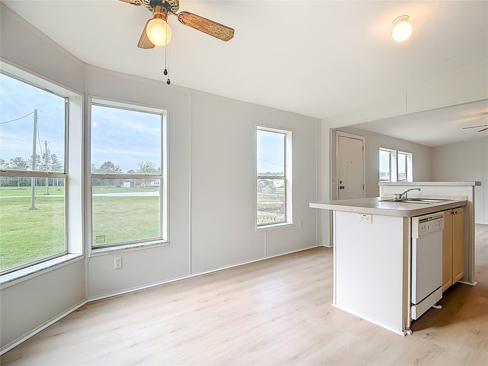 PARADISE COUNTRY ESTATES - Residential