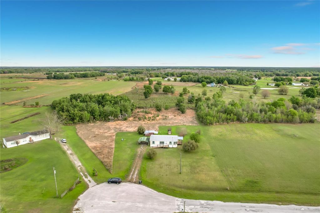 Photo of 4433 Roundup Drive, Polk City, FL 33868 (MLS # TB8485462)