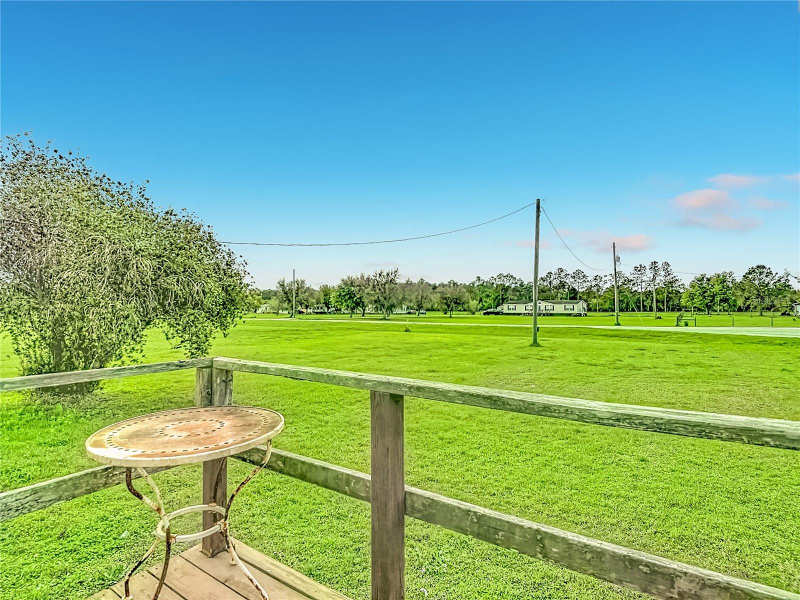 PARADISE COUNTRY ESTATES - Residential