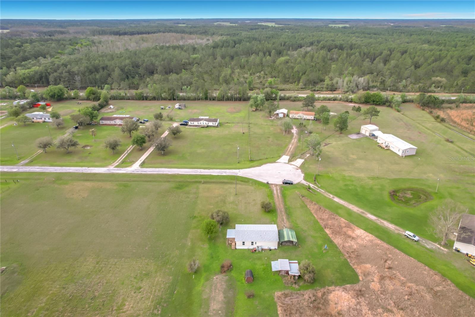 PARADISE COUNTRY ESTATES - Residential