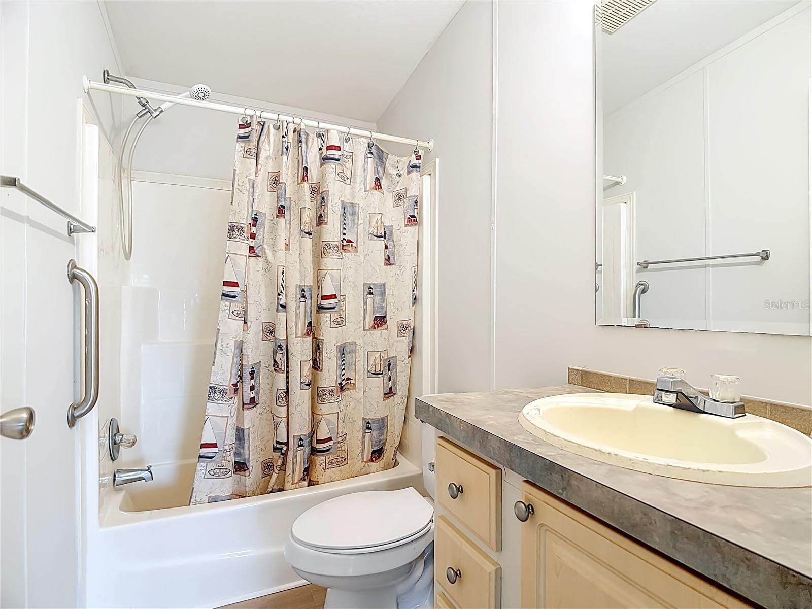 PARADISE COUNTRY ESTATES - Residential