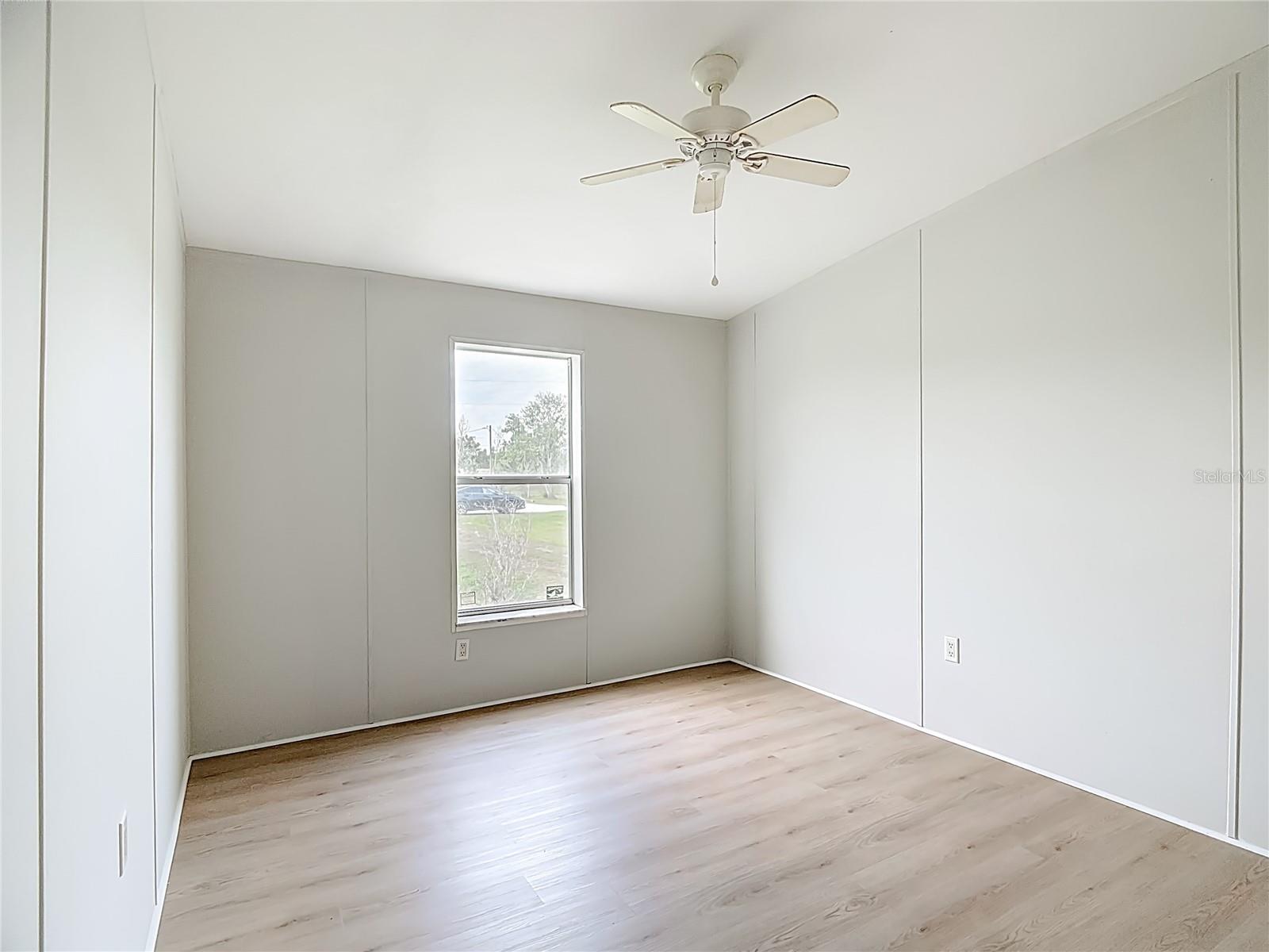 PARADISE COUNTRY ESTATES - Residential