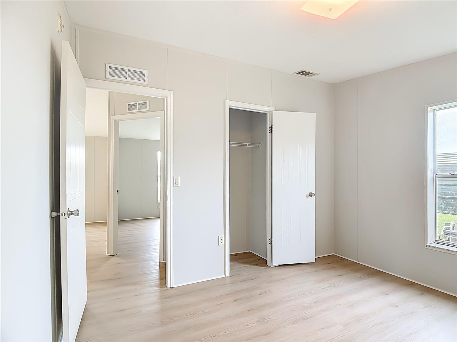 PARADISE COUNTRY ESTATES - Residential