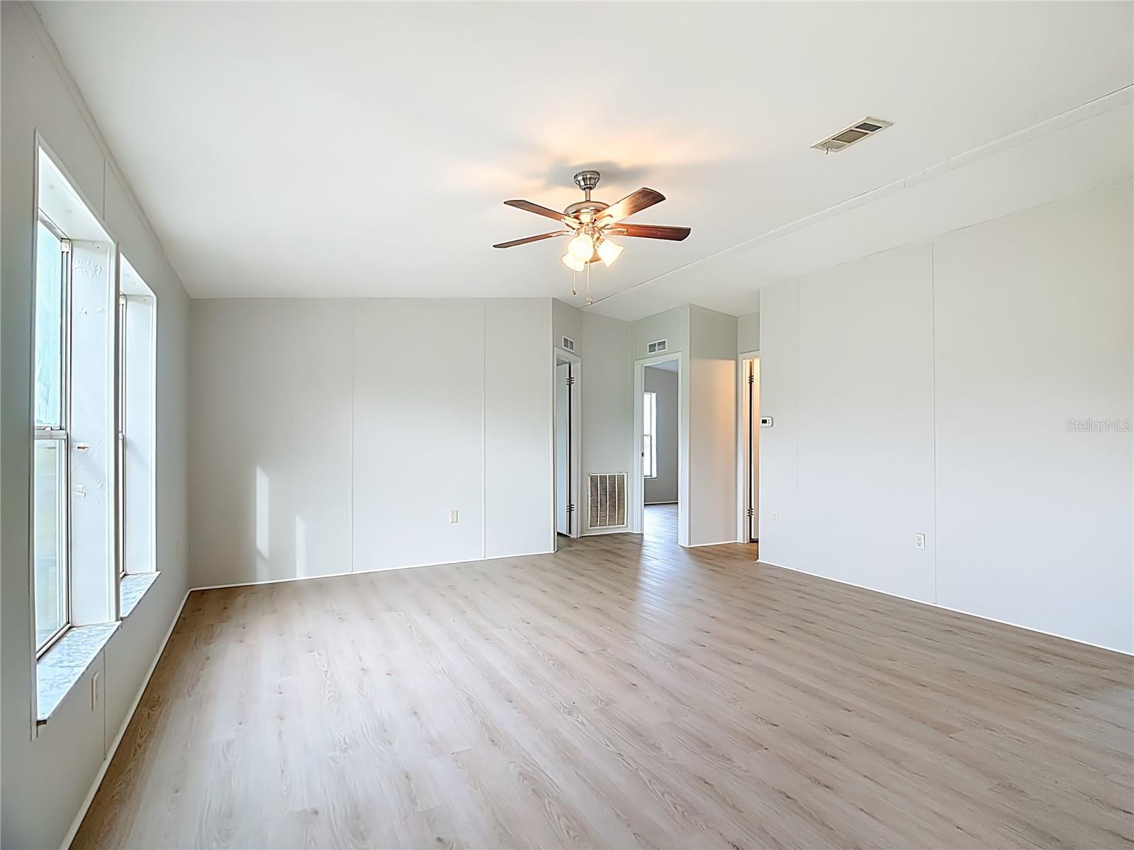 PARADISE COUNTRY ESTATES - Residential