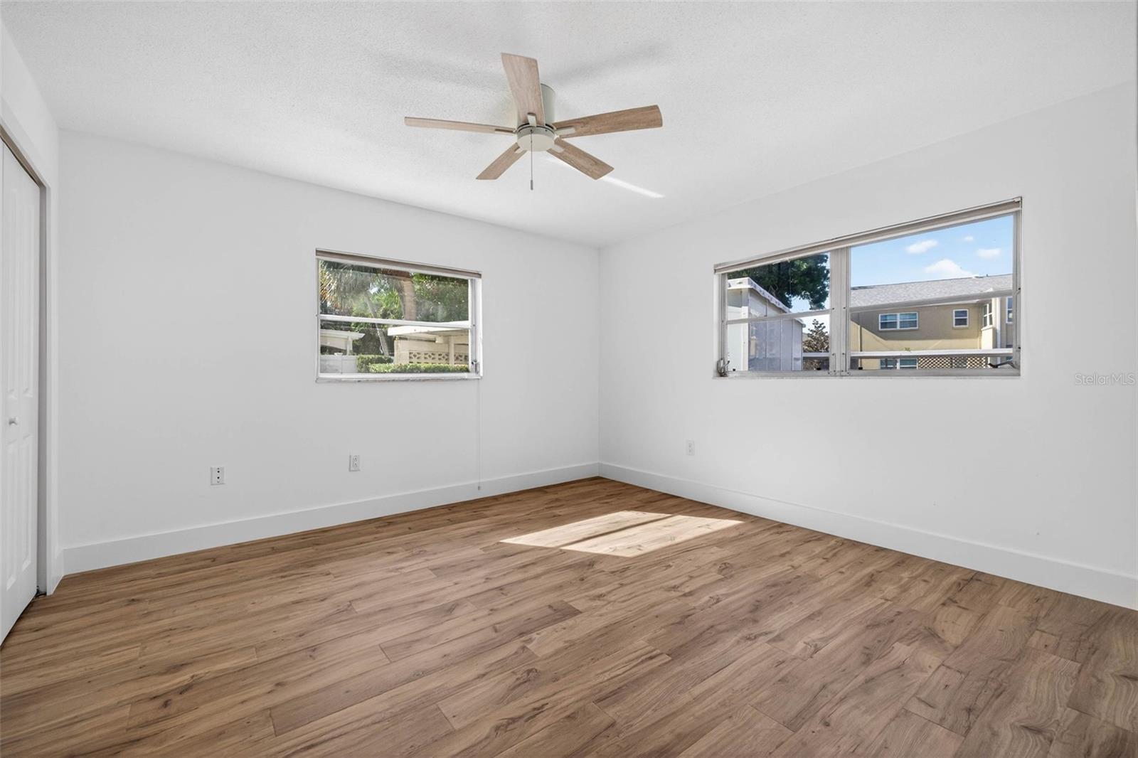 EDEN ISLE CONDO OF ST PETERSBURG - Residential