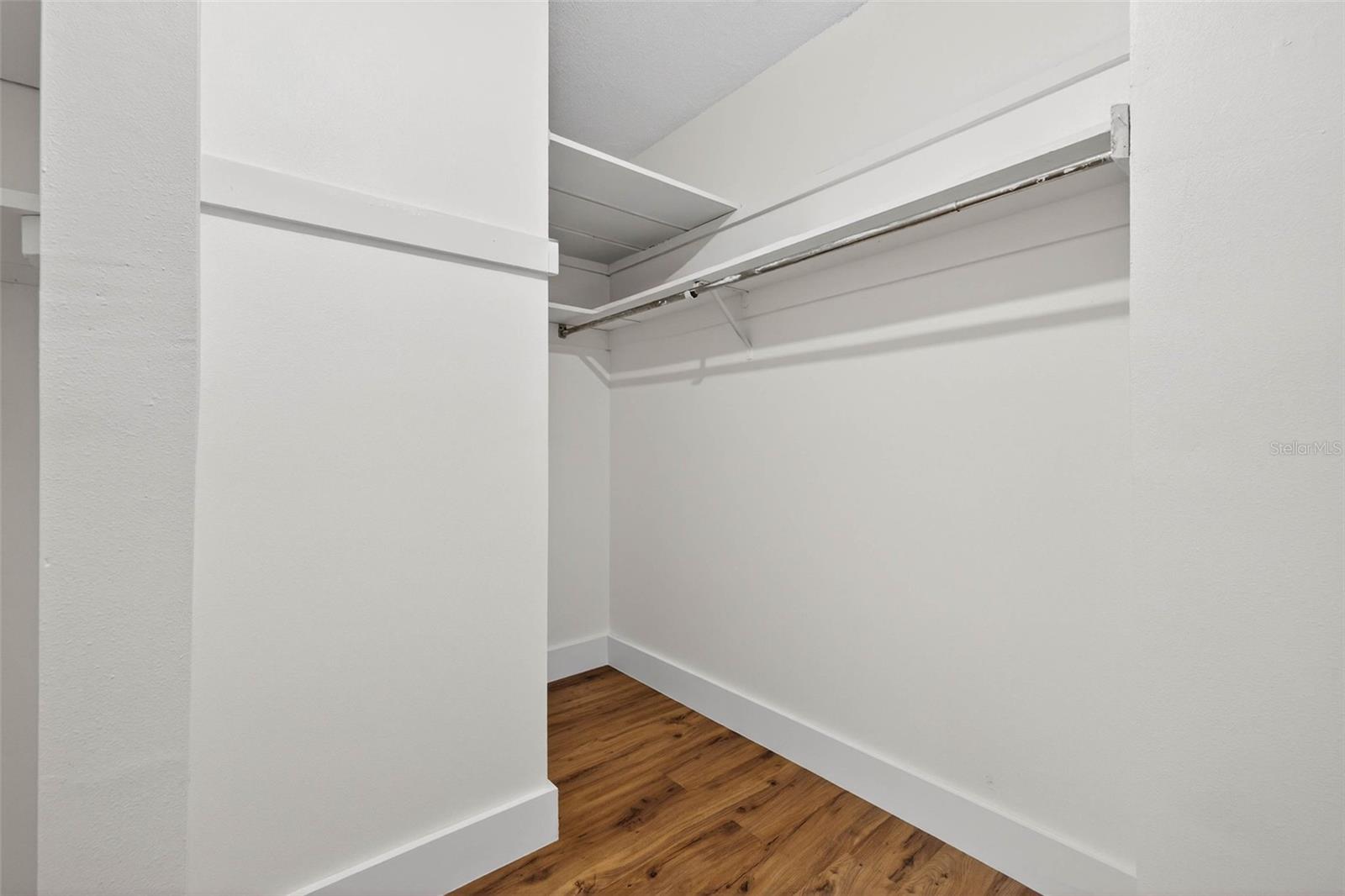 EDEN ISLE CONDO OF ST PETERSBURG - Residential