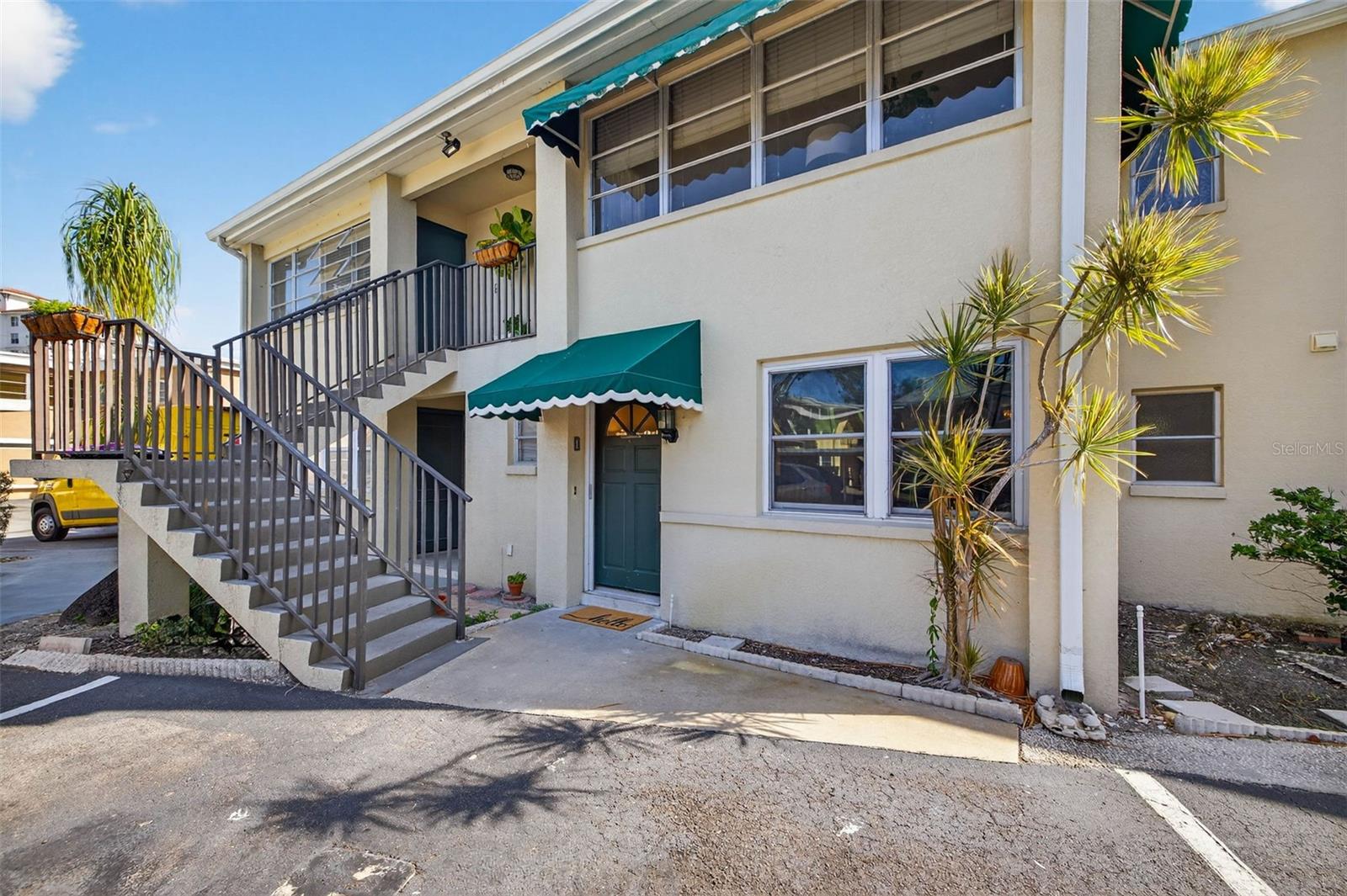 EDEN ISLE CONDO OF ST PETERSBURG - Residential