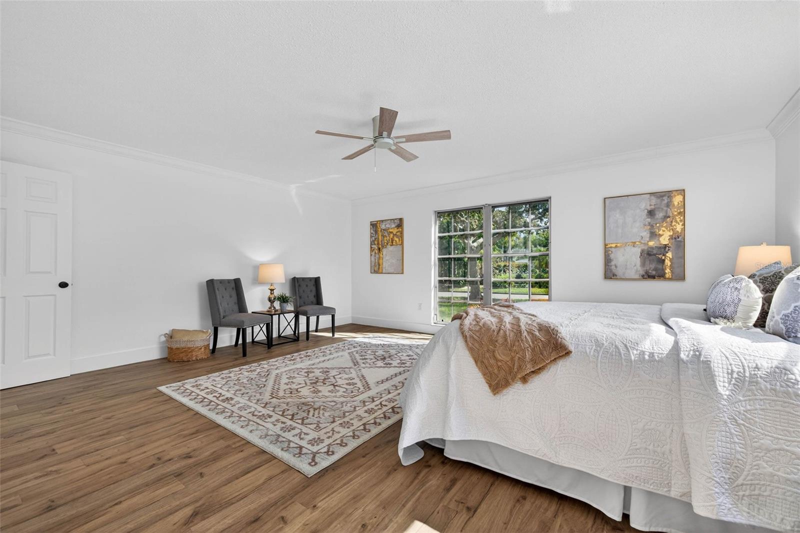 EDEN ISLE CONDO OF ST PETERSBURG - Residential