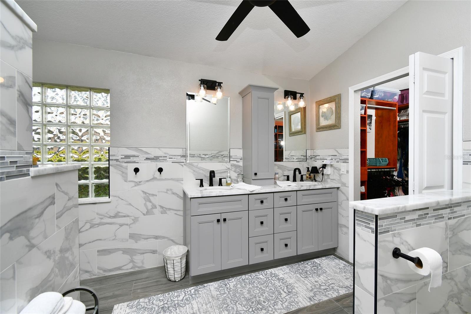 MARINERS PASS CONDO - Residential