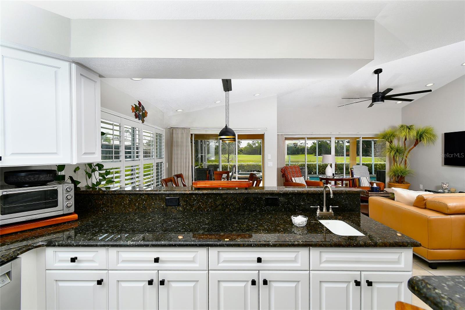 MARINERS PASS CONDO - Residential