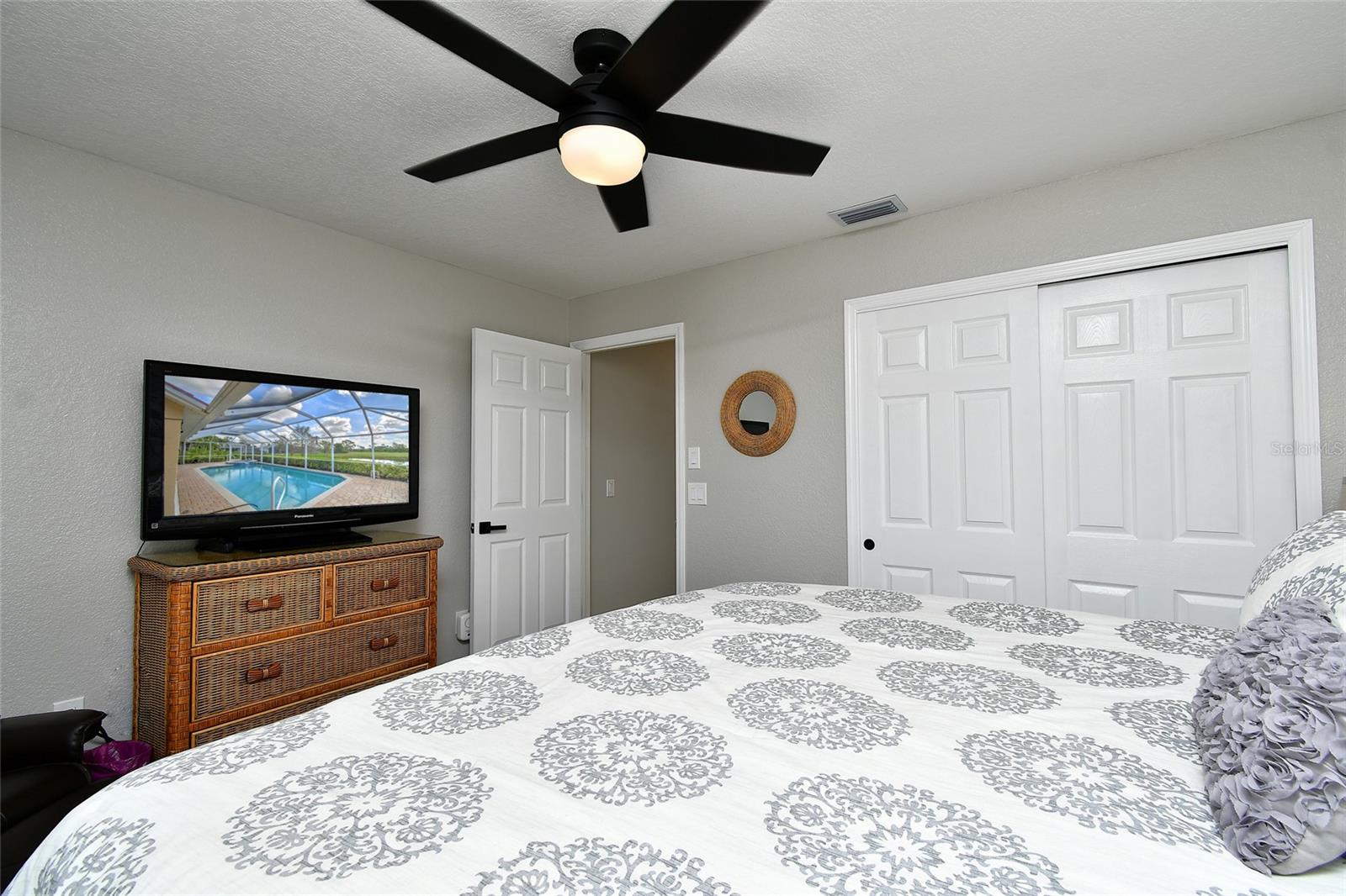 MARINERS PASS CONDO - Residential