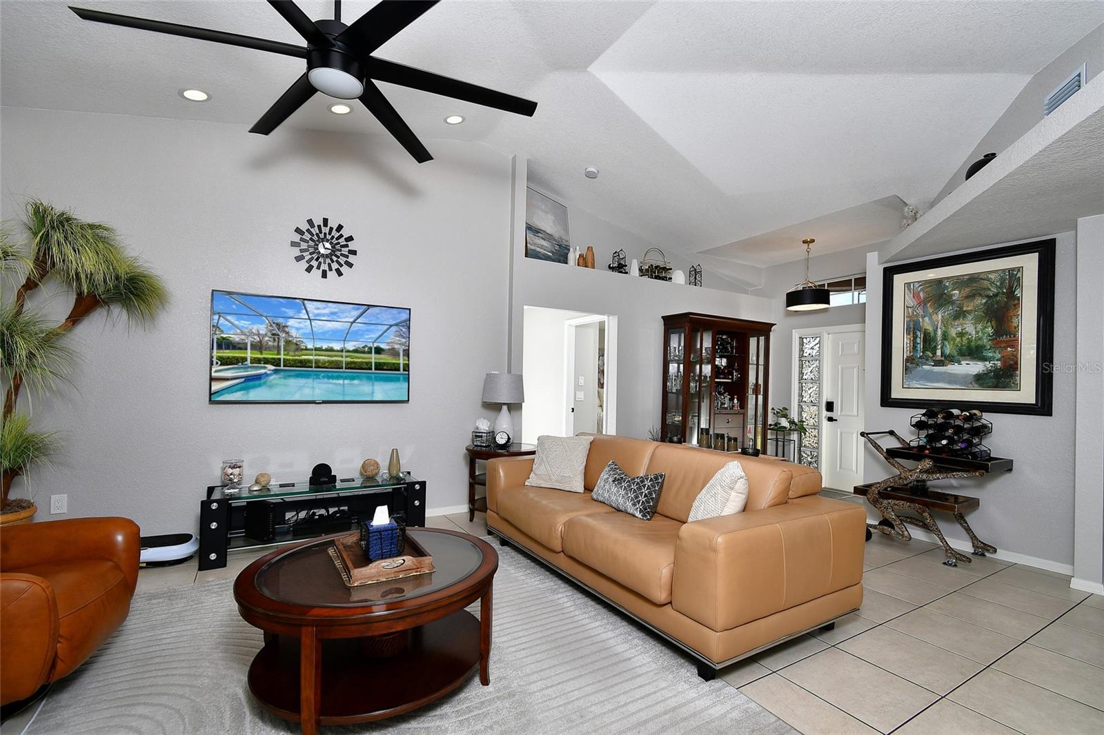 MARINERS PASS CONDO - Residential