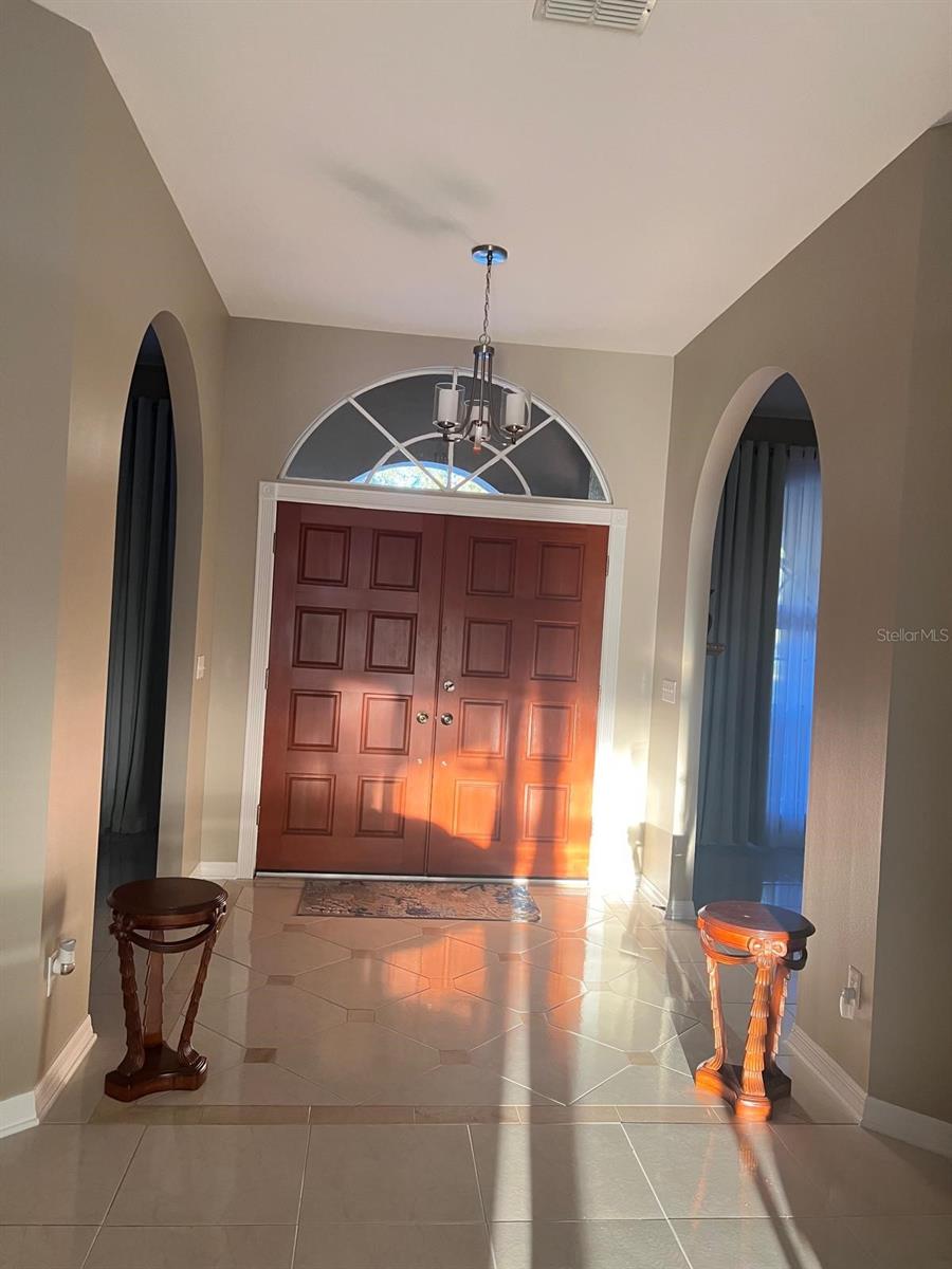 TUSKAWILLA TRAIL SUBD - Residential