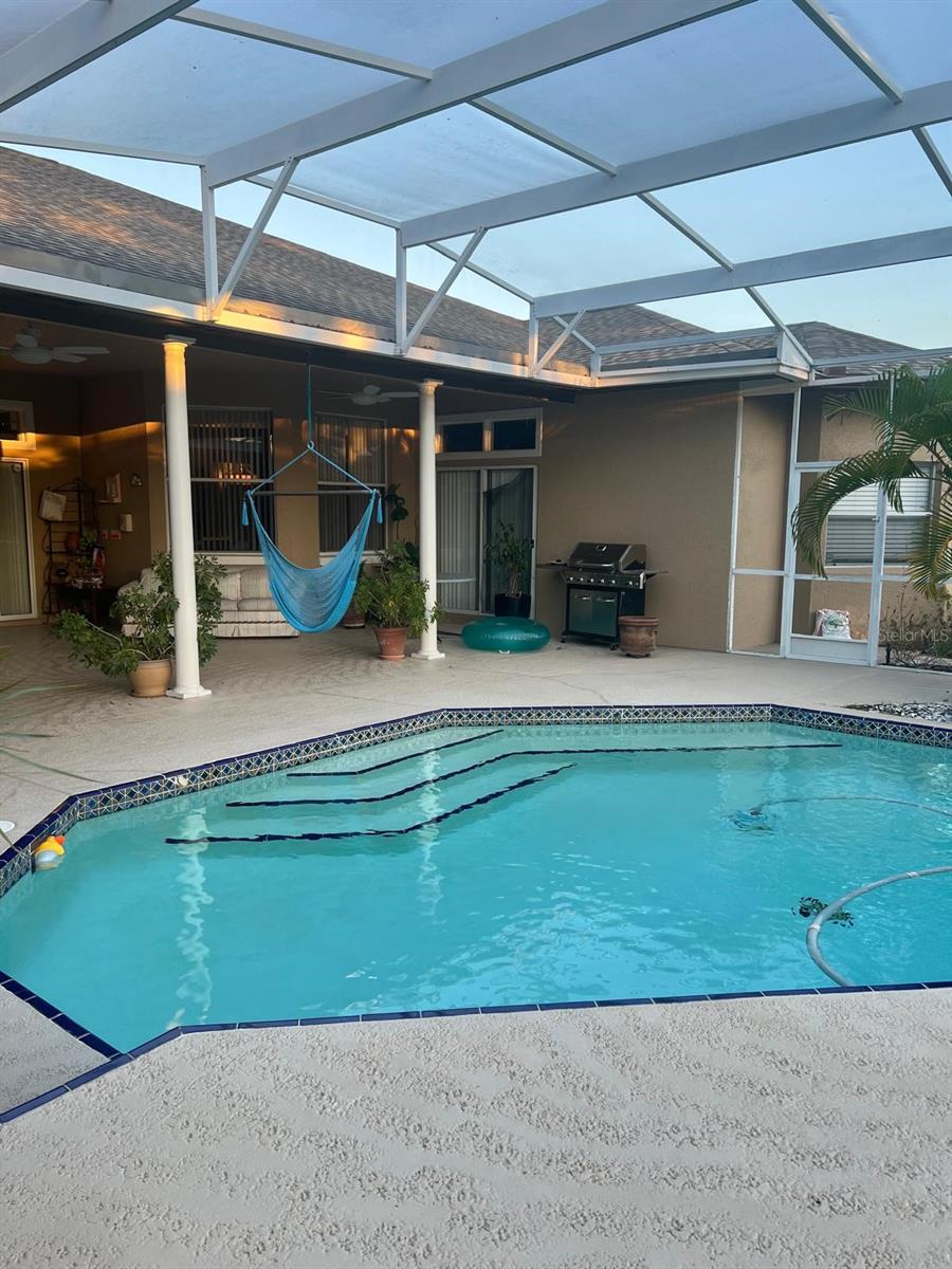 TUSKAWILLA TRAIL SUBD - Residential