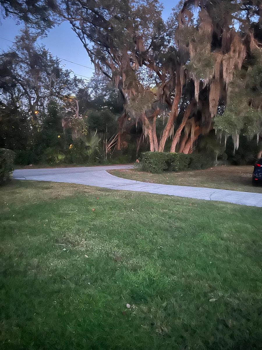 TUSKAWILLA TRAIL SUBD - Residential