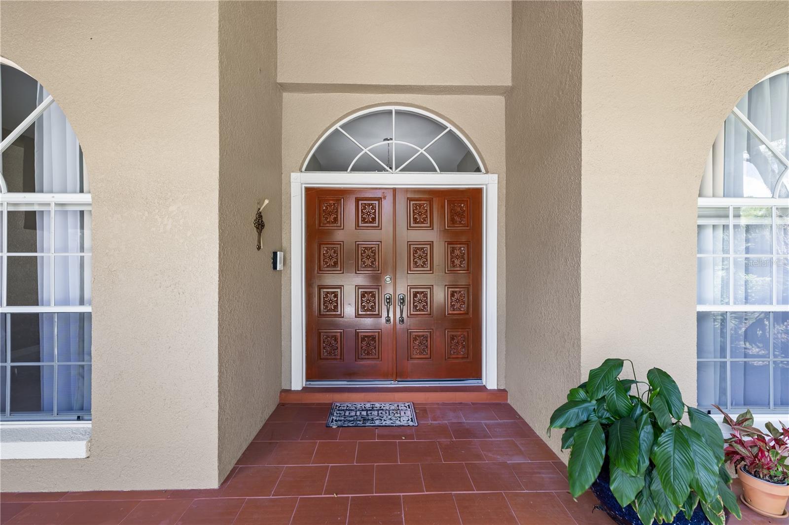 981 TUSKAWILLA TRAIL