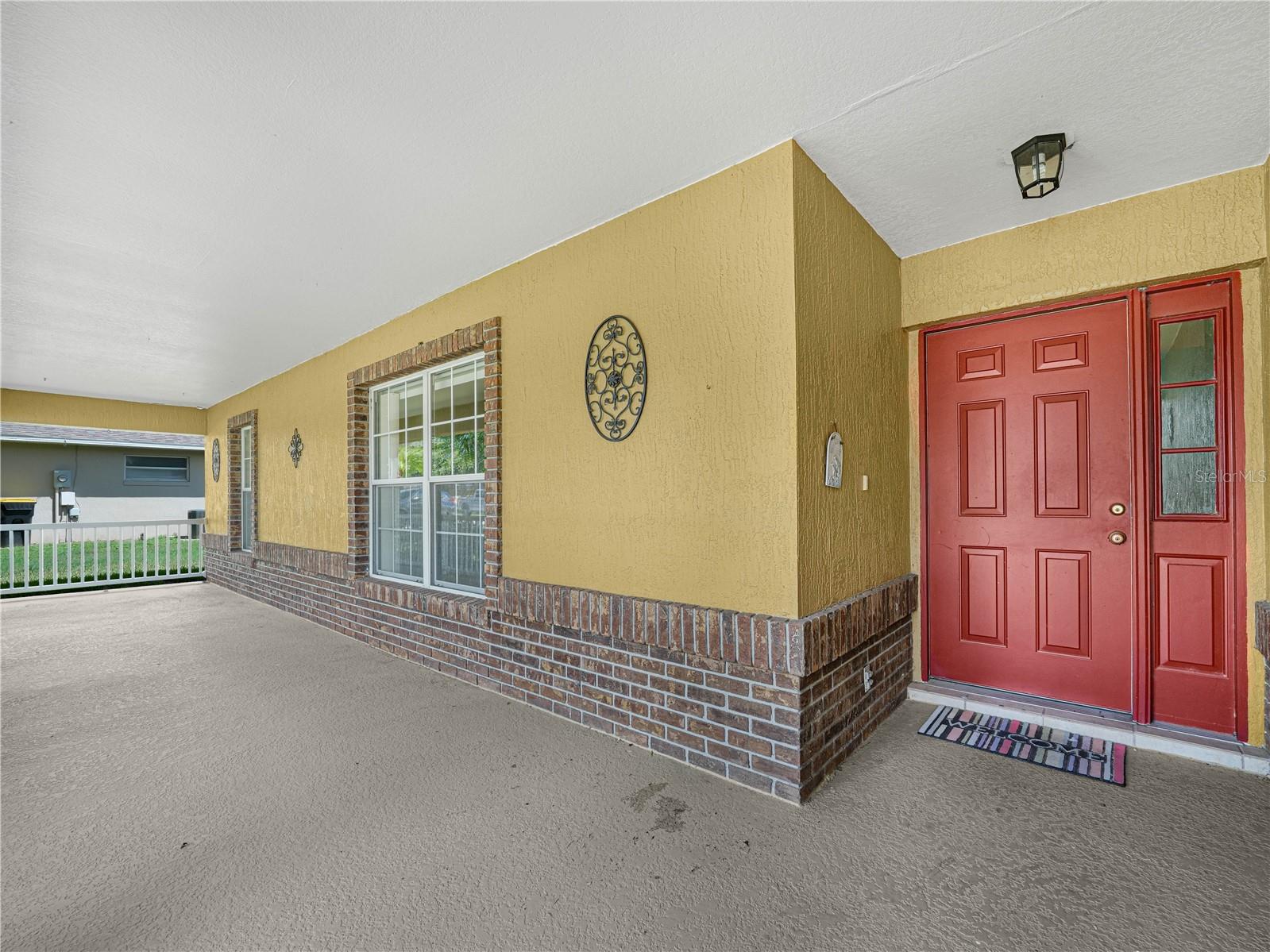 118 WATERVIEW CIRCLE