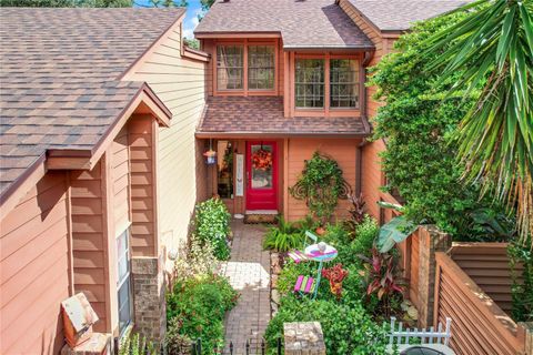 A home in LONGWOOD