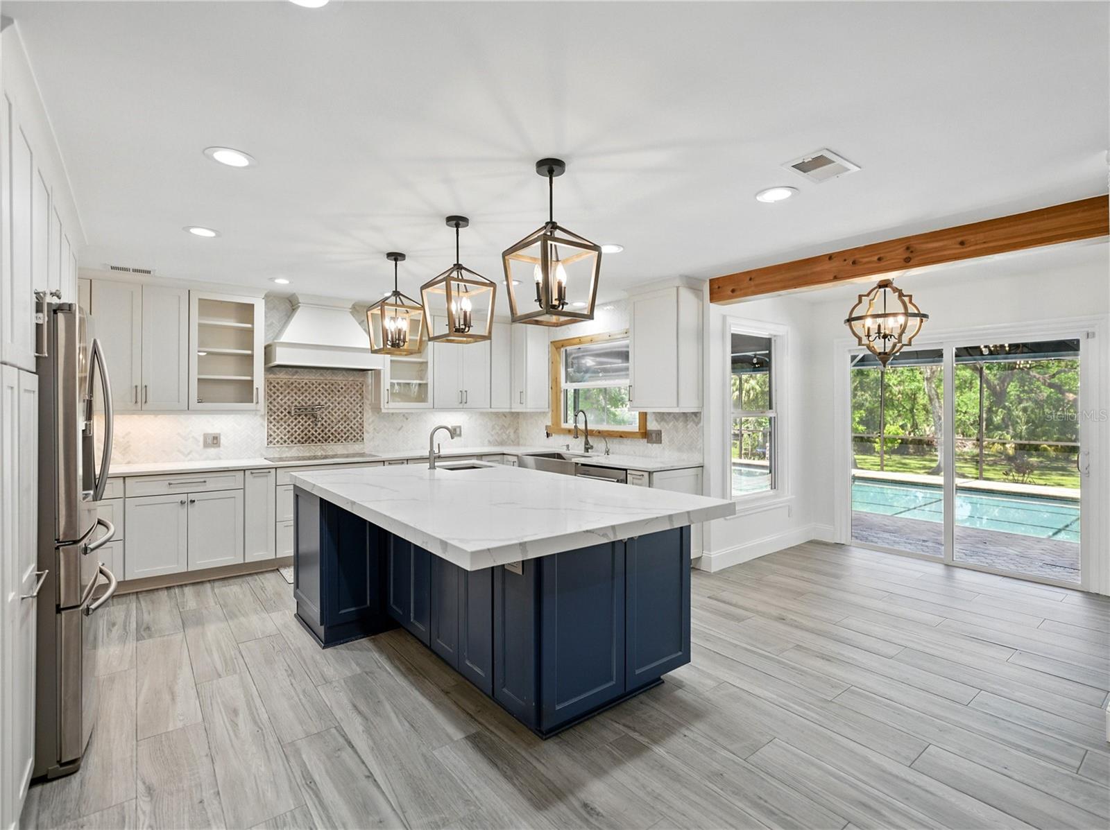 WATERFORD ON THE ALAFIA - Residential