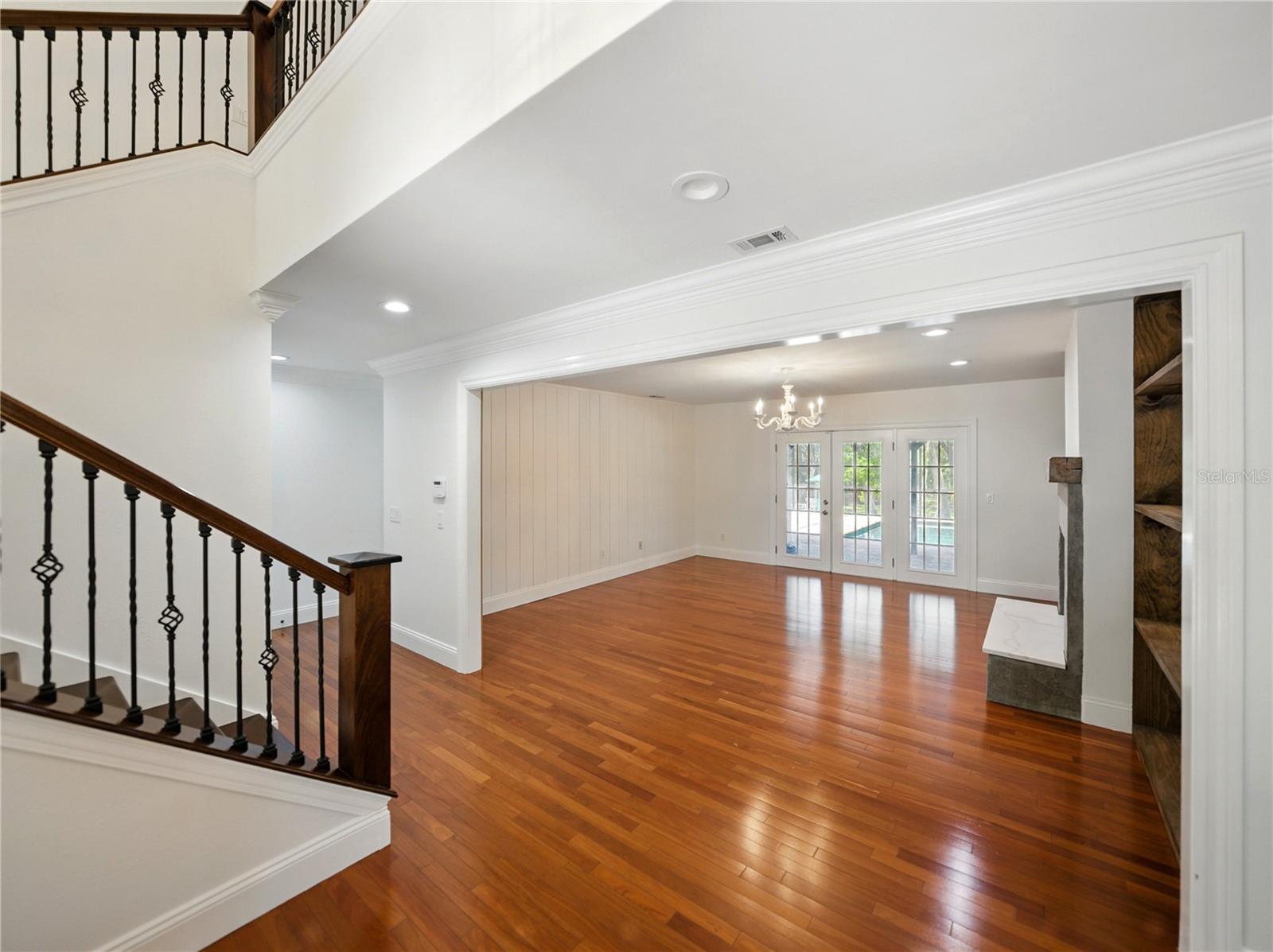 WATERFORD ON THE ALAFIA - Residential