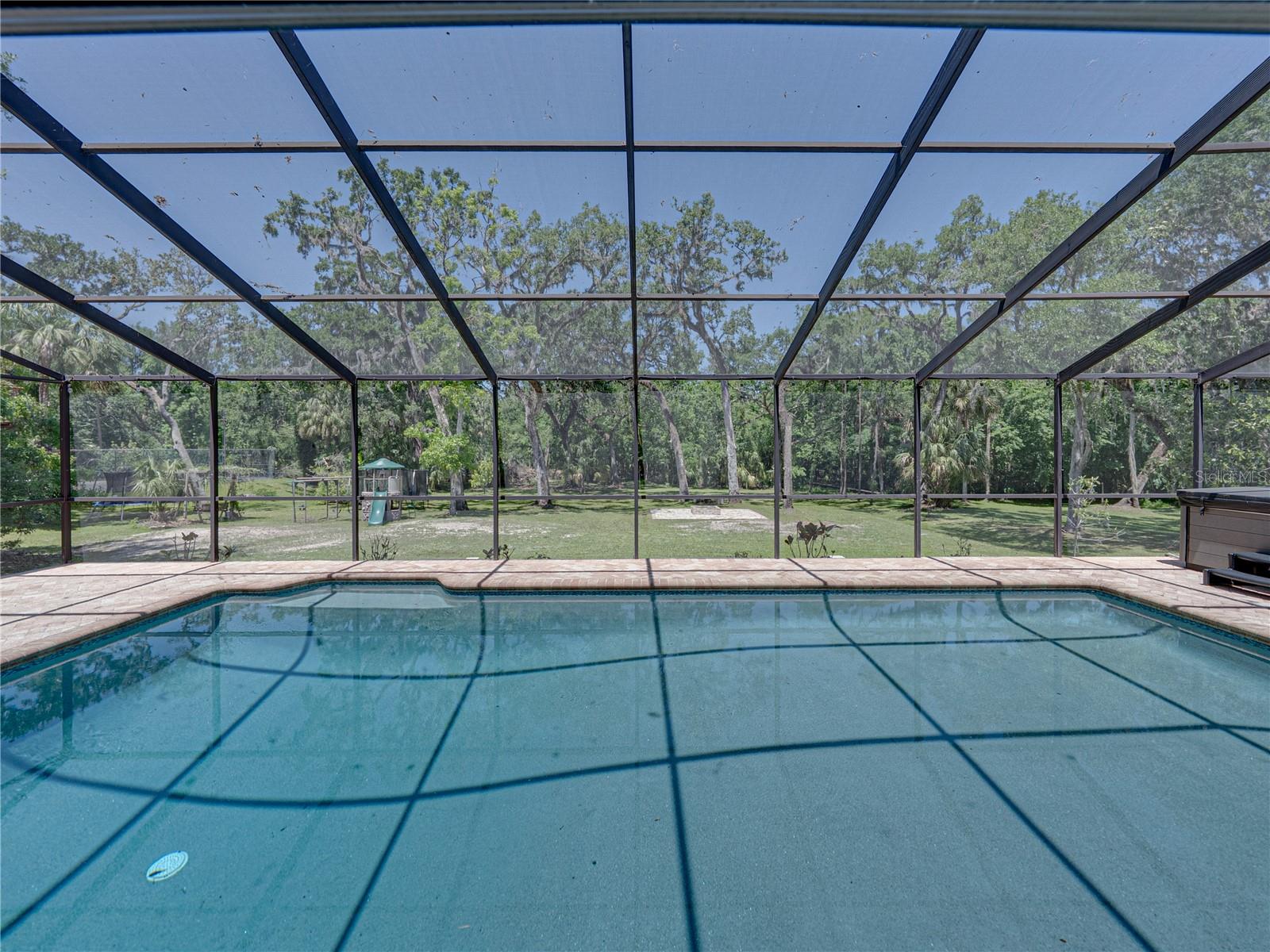 WATERFORD ON THE ALAFIA - Residential