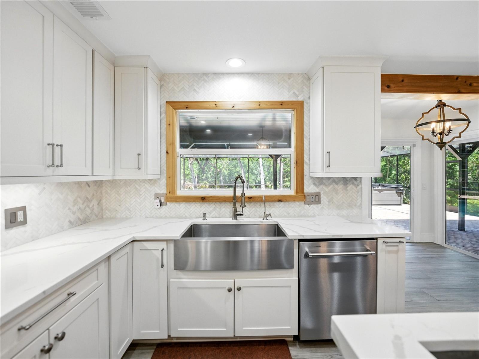 WATERFORD ON THE ALAFIA - Residential