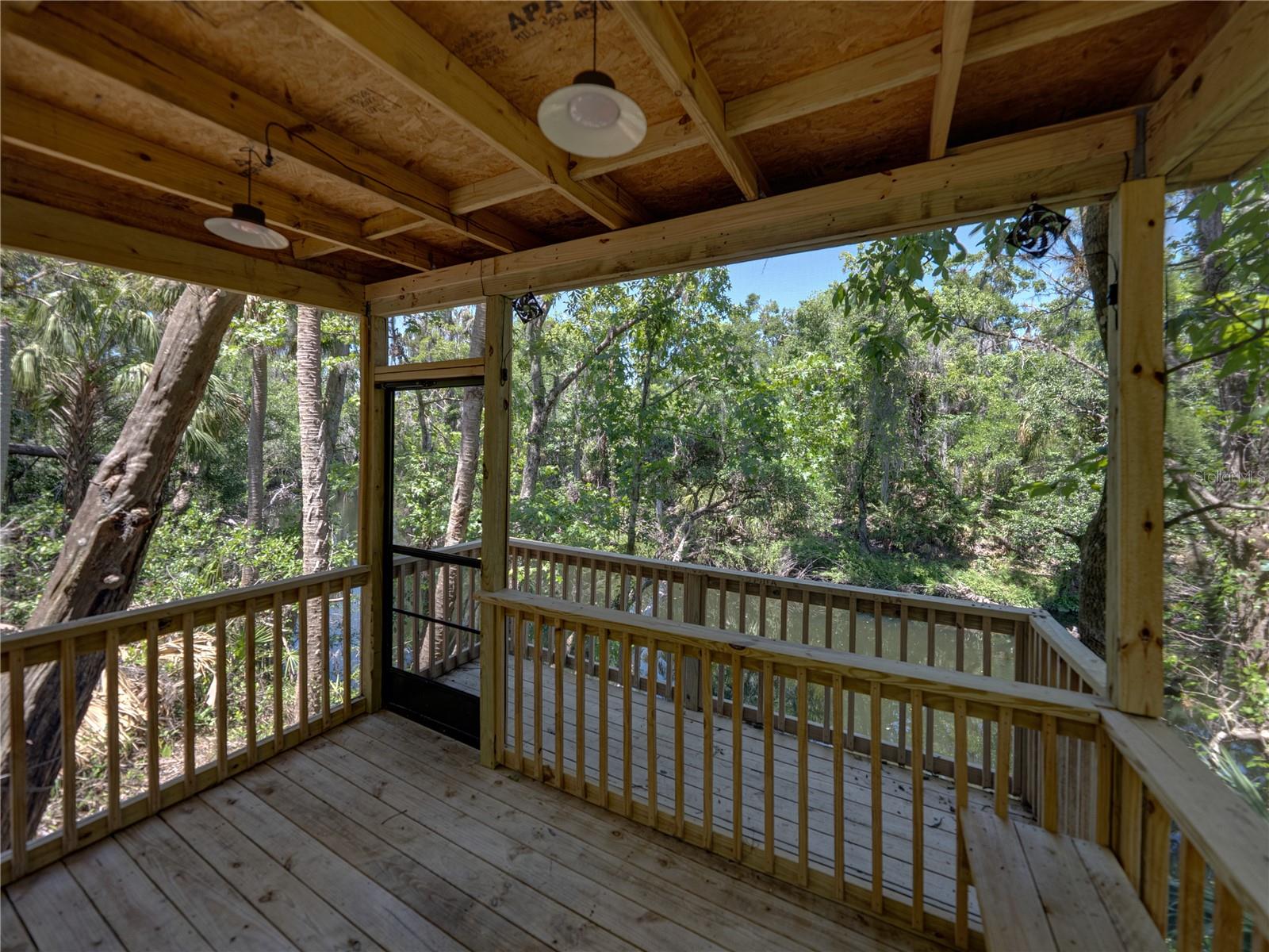 WATERFORD ON THE ALAFIA - Residential