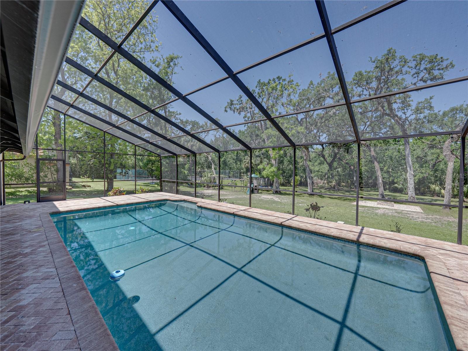 WATERFORD ON THE ALAFIA - Residential