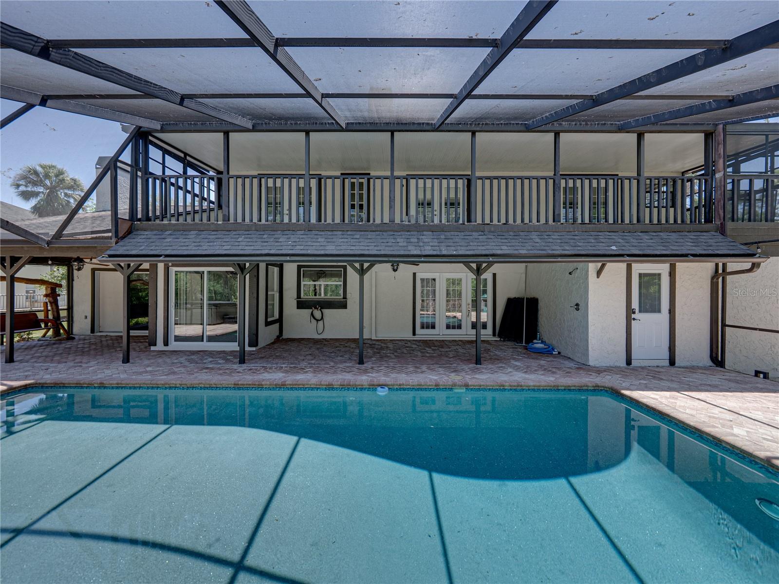 WATERFORD ON THE ALAFIA - Residential