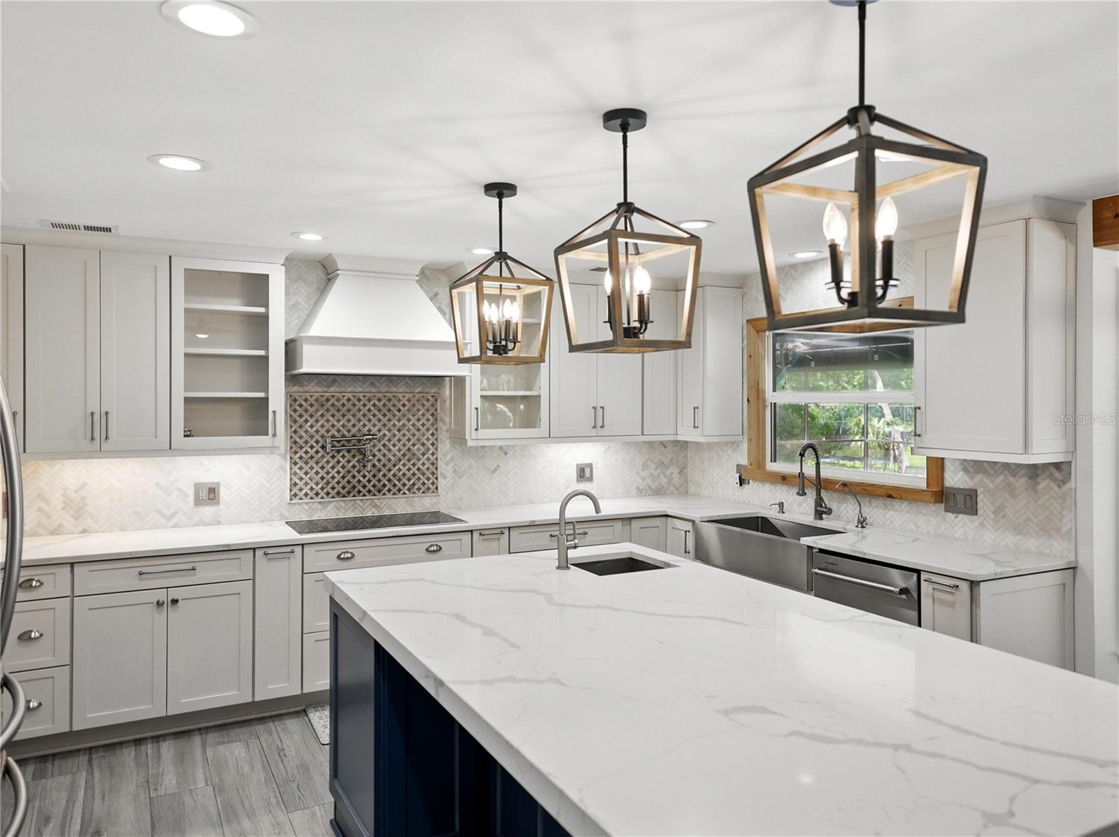 WATERFORD ON THE ALAFIA - Residential