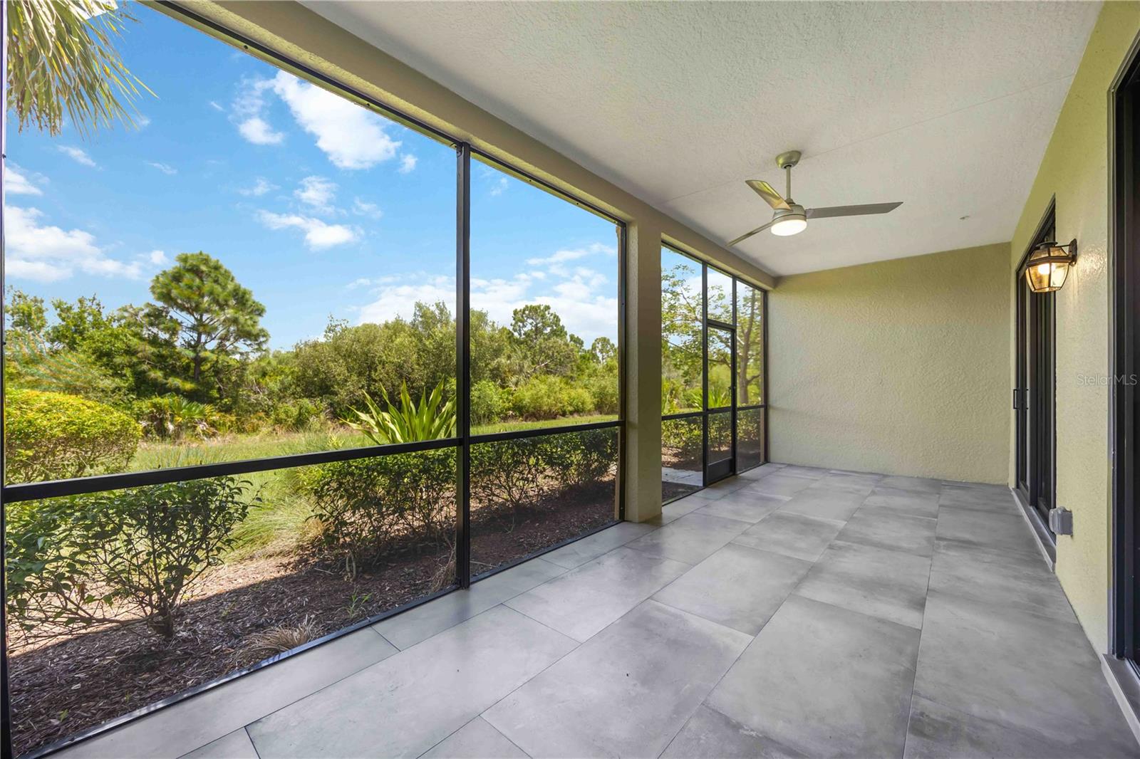CROOKED CRK I/SARASOTA NATIONA - Residential Lease
