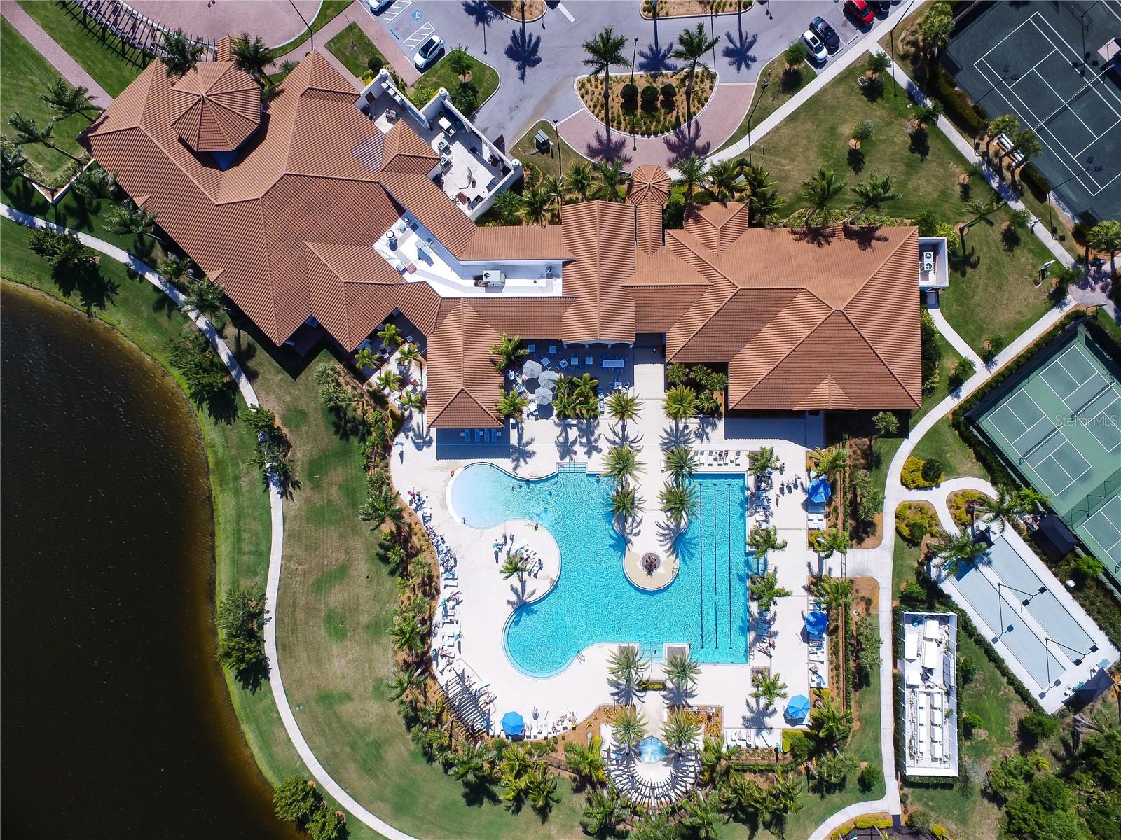 CROOKED CRK I/SARASOTA NATIONA - Residential Lease