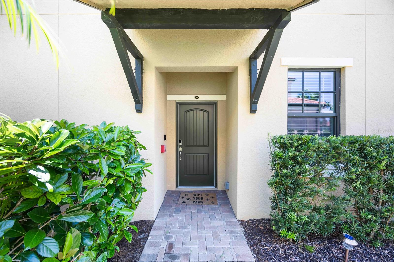 CROOKED CRK I/SARASOTA NATIONA - Residential Lease