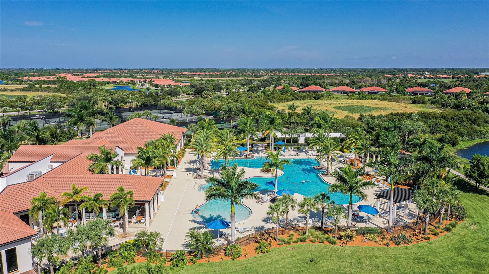 CROOKED CRK I/SARASOTA NATIONA - Residential Lease